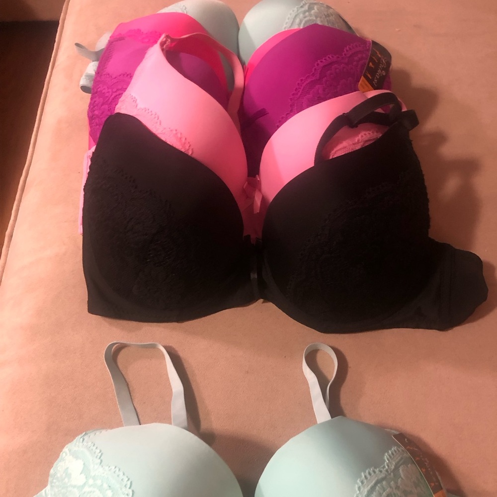 BRAND NEW BRAS